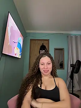 Snapshot of sophiiahot chatting on 05.30.26 sophiiahot online show from 05.30.26
