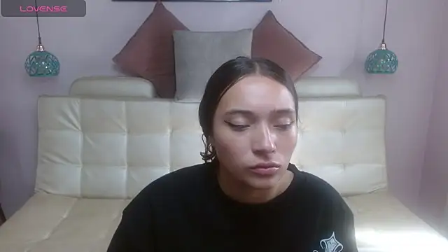 Marianne Cam online show from 04.20.26