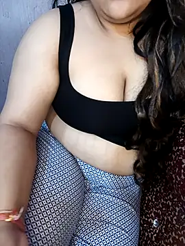 Snapshot of FATTY_GIRLl chatting on 04.09.26 FATTY GIRLl online show from 04.09.26