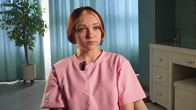 SonyaTacey online show from 04.10.26