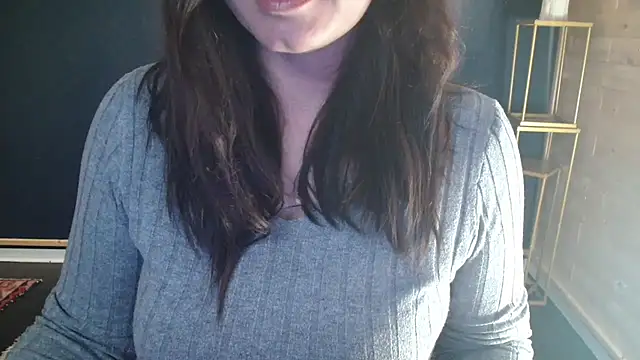 NicoleLove  online show from 04.14.26