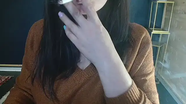 NicoleLove  online show from 04.17.26