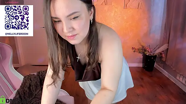 Nelie Evans online show from 05.07.26