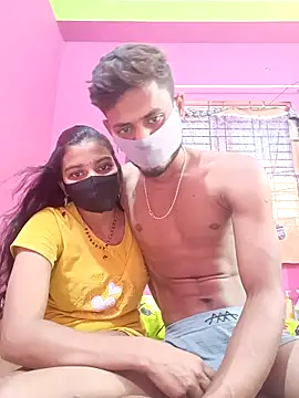 Hot-Couple4 online show from 04.18.26