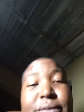 Snapshot of theyloveoneanothe chatting on 04.11.26 theyloveoneanothe online show from 04.11.26