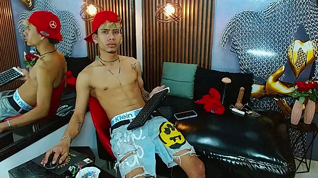 Snapshot of Skinny_cute_Alyer chatting on 07.12.26 Skinny cute Alyer online show from 07.12.26