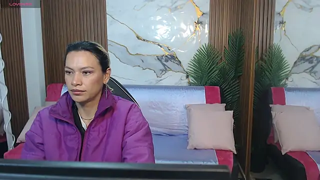 Snapshot of alonddra_tay chatting on 05.12.26 alonddra tay online show from 05.12.26
