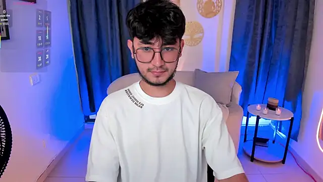 Snapshot of Dante_Rushx chatting on 06.19.26 Dante Rushx online show from 06.19.26