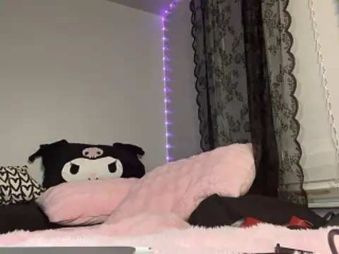 Snapshot of Akira-Rabbit chatting on 04.10.26 Akira-Rabbit online show from 04.10.26