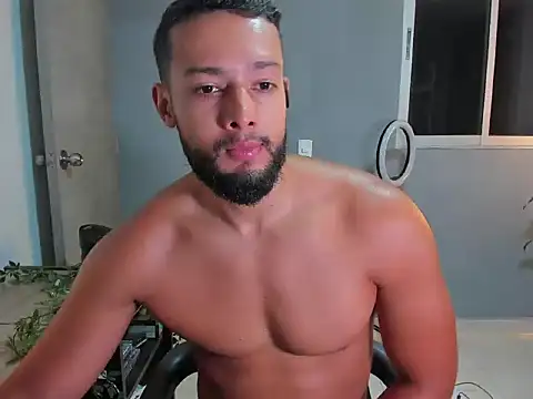 Juan Calix online show from 04.12.26