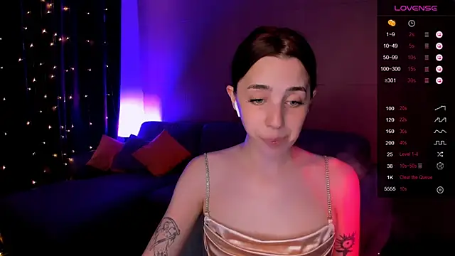CharliGrace  online show from 06.25.26