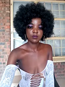 PetiteEbonyBabe  online show from 04.11.26