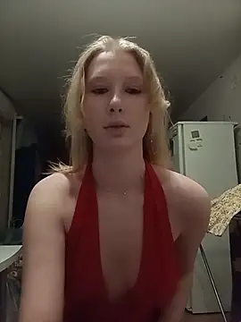 Snapshot of Tanya_Savel chatting on 04.11.26 Tanya Savel online show from 04.11.26