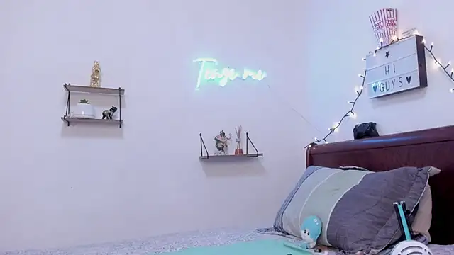 Snapshot of PipeAfterNight chatting on 04.14.26 PipeAfterNight online show from 04.14.26