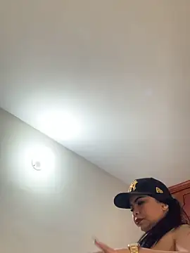 Snapshot of megan_purpura chatting on 06.05.26 megan purpura online show from 06.05.26