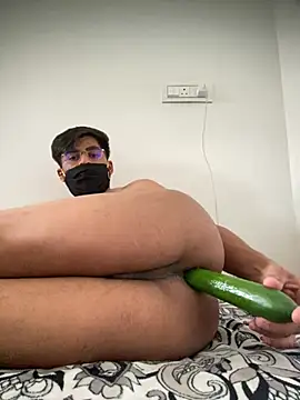 Snapshot of TejasPatel24 chatting on 07.04.26 TejasPatel24 online show from 07.04.26