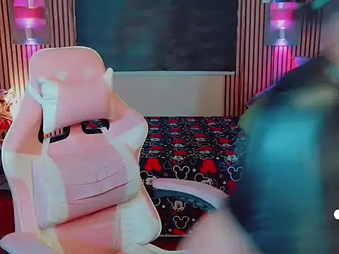 Ayakusai online show from 04.18.26