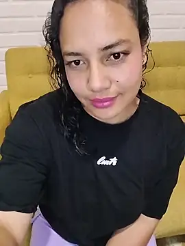 Pricila45 online show from 04.17.26