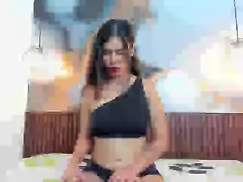 Snapshot of Vanessa_Lune chatting on 05.09.26 Vanessa Lune online show from 05.09.26