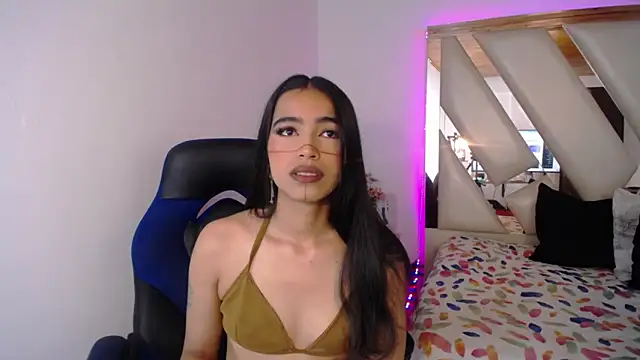 Snapshot of Miaa_ferrari1 chatting on 06.09.26 Miaa ferrari1 online show from 06.09.26