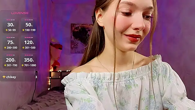 AuraLune   online show from 06.04.26
