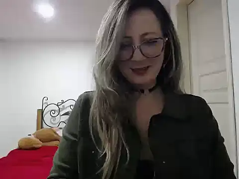 VALELUXX online show from 05.01.26