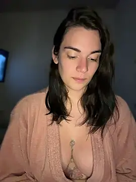Snapshot of alicemeb chatting on 06.17.26 alicemeb online show from 06.17.26