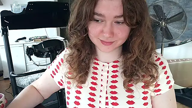 Snapshot of AmeliFoxi chatting on 05.07.26 AmeliFoxi online show from 05.07.26