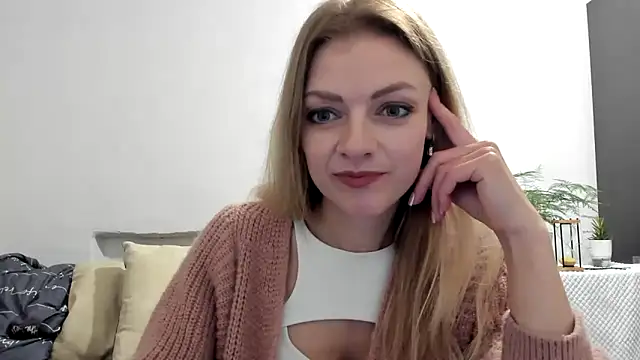 Severina7 online show from 04.28.26