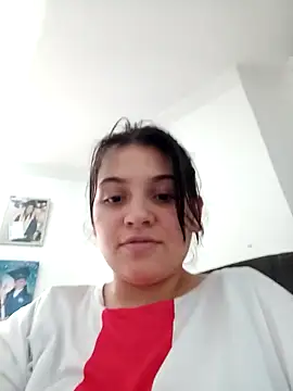 rosemilkbobs online show from 04.24.26