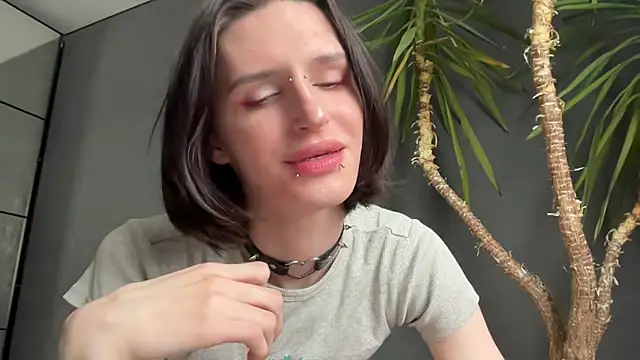 Snapshot of Niky_Long chatting on 06.02.26 Niky Long online show from 06.02.26