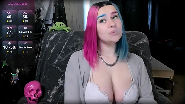 Neon Baddie online show from 05.18.26