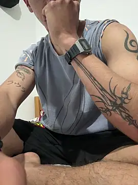 Snapshot of lorvali24 chatting on 04.13.26 lorvali24 online show from 04.13.26