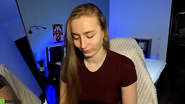 Your Emily25 online show from 05.17.26