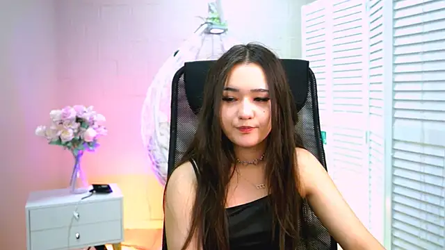 Snapshot of AmiMeow_ chatting on 04.28.26 AmiMeow online show from 04.28.26