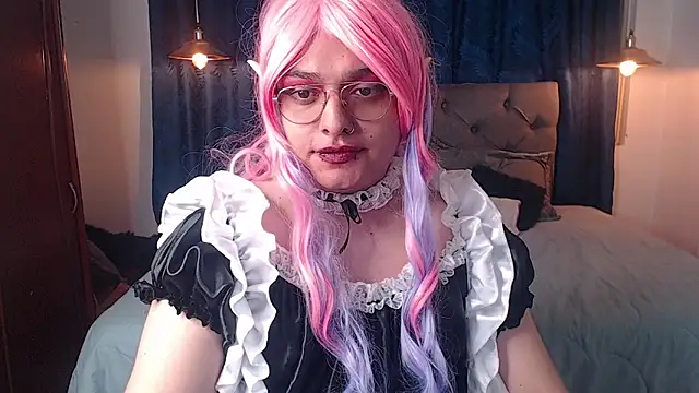 luna snow  online show from 04.15.26