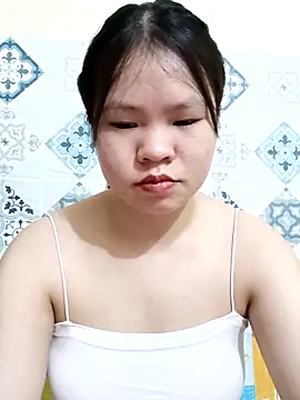 Snapshot of Seraphinahh chatting on 05.11.26 Seraphinahh online show from 05.11.26