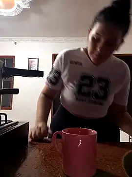 claabella online show from 04.15.26