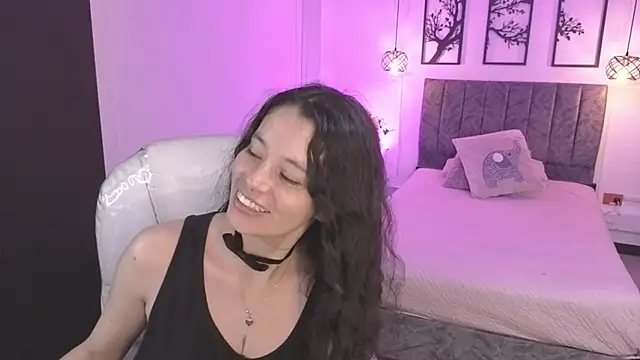 Snapshot of Samantha_bloww1 chatting on 05.14.26 Samantha bloww1 online show from 05.14.26