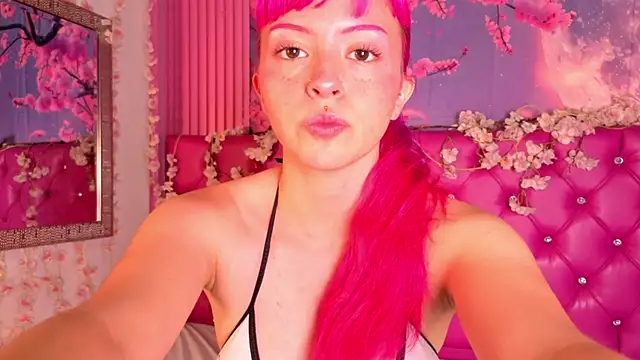 NinaKitty  online show from 04.26.26