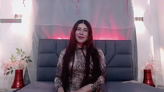 Inari Joness online show from 06.10.26