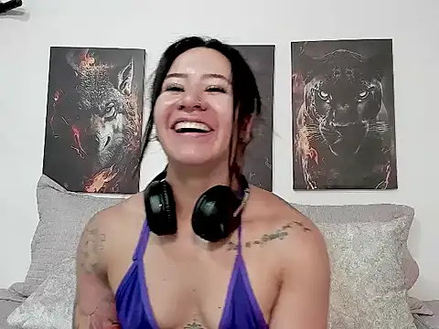 Snapshot of AngelMartinss chatting on 04.29.26 AngelMartinss online show from 04.29.26