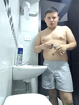 ian charmboy online show from 04.17.26