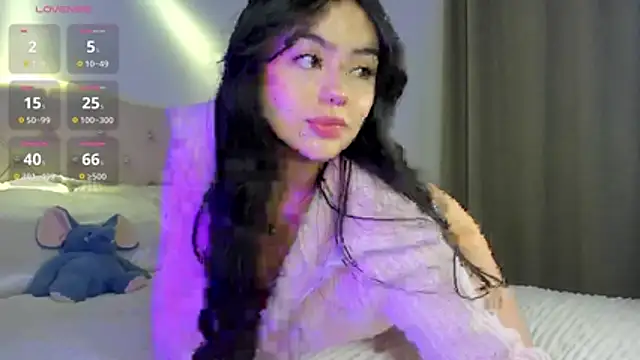 Snapshot of holly444_ chatting on 06.04.26 holly444 online show from 06.04.26