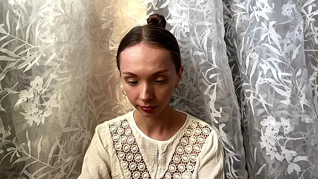 AdriannaBill online show from 07.11.26