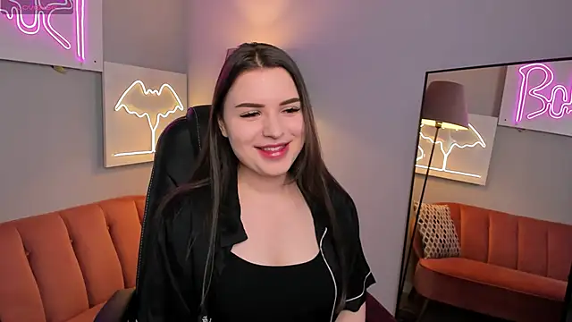 Snapshot of AliceLiador_ chatting on 04.27.26 AliceLiador online show from 04.27.26