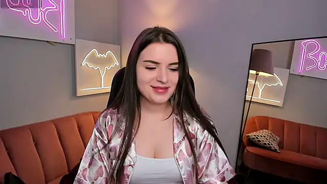 Snapshot of AliceLiador_ chatting on 05.10.26 AliceLiador online show from 05.10.26