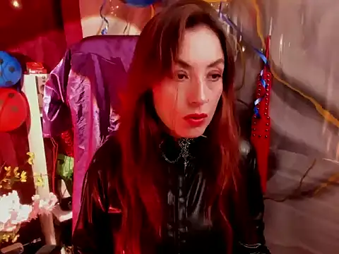 Queenscarlettsecret online show from 06.17.26