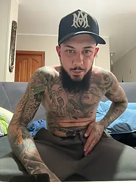 RevelledWidow online show from 05.07.26