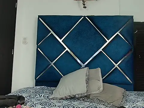 EdwinBoys online show from 04.16.26